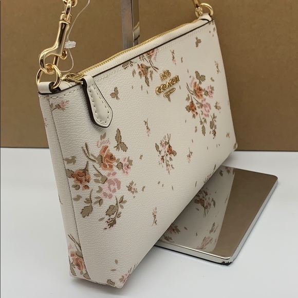 COACH ZIP TOP CROSSBODY WITH ROSE BOUQUET PRINT - Picture 8 of 16